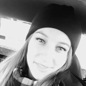 Meet your Posher, Viktoria